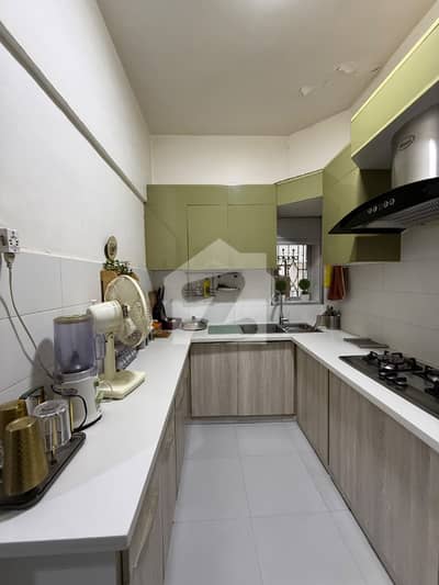 Spacious 1200 Sq. Ft. 3 Bed DD, Flat for Sale in Suleman Plaza, Block 10, Gulshan-e-Iqbal Spacious 1200 Sq. Ft. 3 Bed DD, Flat for Sale in Suleman Plaza, Block 10, Gulshan-e-Iqbal