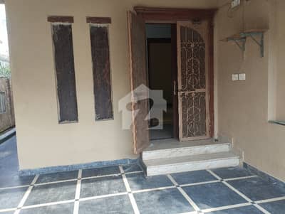 DHA 10 MARLA STYLISH BUNGALOW AVAILABLE FOR RENT