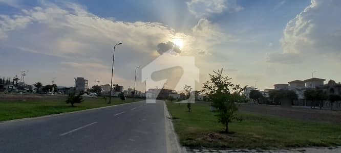 پارک ویو سٹی ۔ سفیئر بلاک پارک ویو سٹی,لاہور میں 5 مرلہ رہائشی پلاٹ 1.25 کروڑ میں برائے فروخت۔ پارک ویو سٹی ۔ سفیئر بلاک پارک ویو سٹی,لاہور میں 5 مرلہ رہائشی پلاٹ 1.25 کروڑ میں برائے فروخت۔