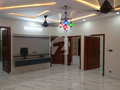Brand New Upper Portion In Media Town Block A Brand New Upper Portion In Media Town Block A