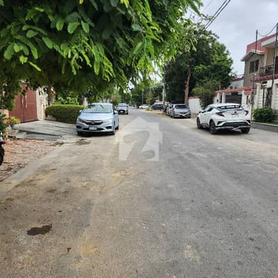 MOST PRIME & HEIGHTED LOCATION CORNER OLD HOUSE (PLOT) FOR SALE MOST PRIME & HEIGHTED LOCATION CORNER OLD HOUSE (PLOT) FOR SALE