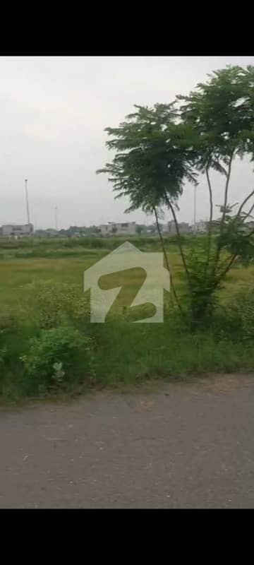 ڈی ایچ اے فیز 7 ڈی ایچ اے ڈیفینس,لاہور میں 1 کنال رہائشی پلاٹ 3.9 کروڑ میں برائے فروخت۔ ڈی ایچ اے فیز 7 ڈی ایچ اے ڈیفینس,لاہور میں 1 کنال رہائشی پلاٹ 3.9 کروڑ میں برائے فروخت۔