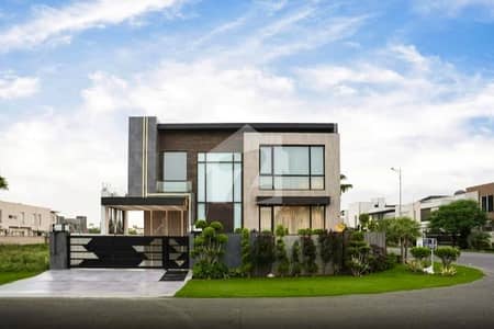 23 Marla Corner Ultra Moldern Fully Furnished House For Sale Very Reasonable Price