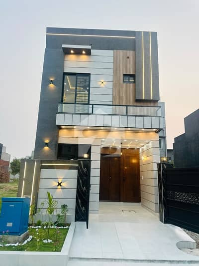 3 MARLA ULTRA MODERN House Available For Sale