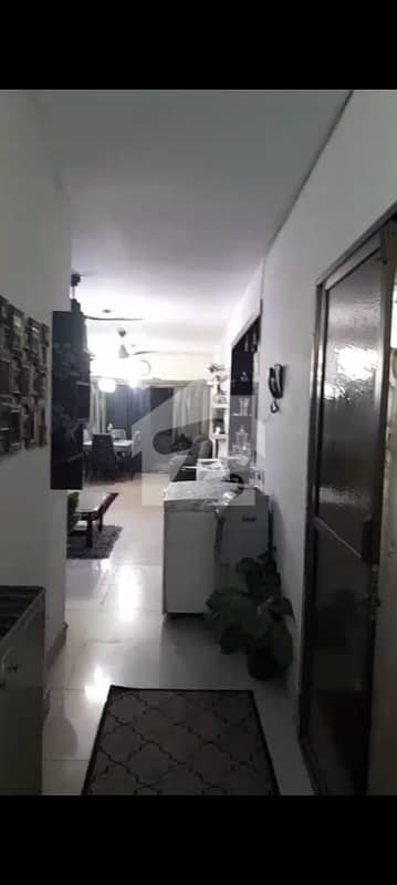 Idyllic Flat Available In Gulistan-e-Jauhar - Block 16-A For sale Idyllic Flat Available In Gulistan-e-Jauhar - Block 16-A For sale