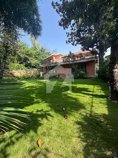 E-7 House For Rent With Huge Lawn