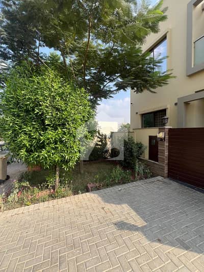 125 Sq Yd Luxury Villa Ali Block, Bahria Town Karachi | 3 Bedrooms | Near PSO Petrol Pump - Ali Block & Chirpy Park | 5 Min Drive from Main Gate.