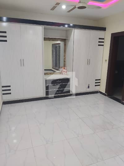 Stunning 6 Marla Lower Portion In Satellite Town - Block E Available For Rent Stunning 6 Marla Lower Portion In Satellite Town - Block E Available For Rent