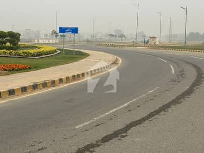 ڈی ایچ اے فیز9 پریزم - بلاک کیو ڈی ایچ اے فیز9 پریزم,ڈی ایچ اے ڈیفینس,لاہور میں 5 مرلہ رہائشی پلاٹ 1.2 کروڑ میں برائے فروخت۔