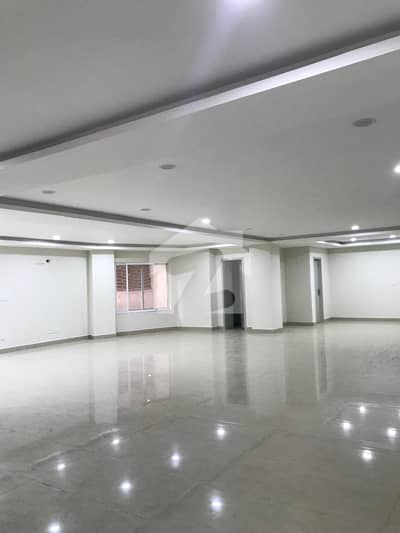 اسلام آباد ایکسپریس وے اسلام آباد میں 8 کنال Studio عمارت 31.0 لاکھ میں کرایہ پر دستیاب ہے۔ اسلام آباد ایکسپریس وے اسلام آباد میں 8 کنال Studio عمارت 31.0 لاکھ میں کرایہ پر دستیاب ہے۔