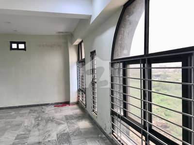 اسلام آباد ایکسپریس وے اسلام آباد میں 3 کنال Studio عمارت 16.0 لاکھ میں کرایہ پر دستیاب ہے۔ اسلام آباد ایکسپریس وے اسلام آباد میں 3 کنال Studio عمارت 16.0 لاکھ میں کرایہ پر دستیاب ہے۔