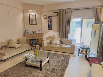 1 Kanal Owner Build Beautiful House For Sale DHA Phase 4 Prime Location
