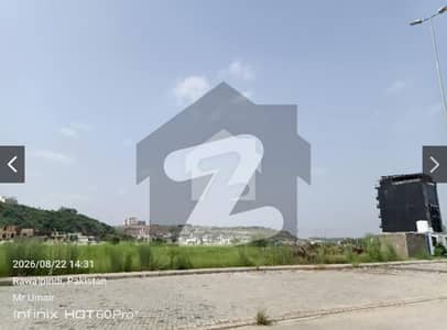5 Marla Very Good Location Plot Available for sale