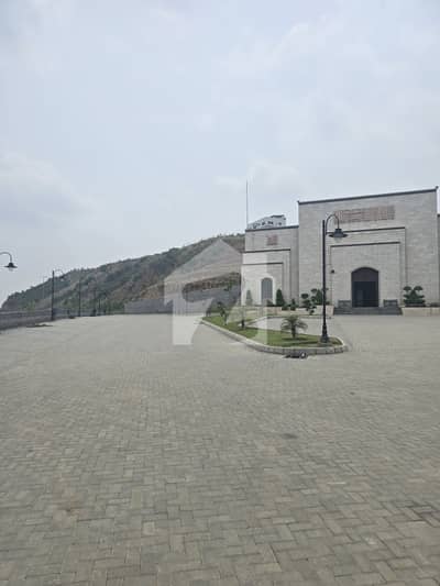 Prime Location 5 Marla plot in DHA 4 on Installments