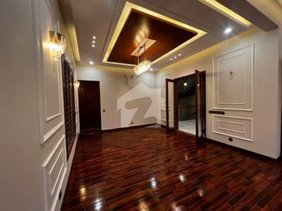 Prime Location House Available For Sale In DHA Phase 8 Prime Location House Available For Sale In DHA Phase 8