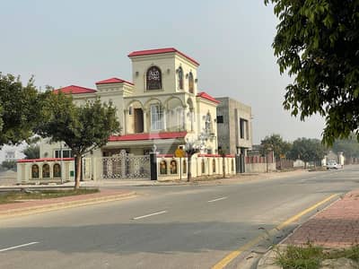 بحریہ ٹاؤن سیکٹرڈی بحریہ ٹاؤن,لاہور میں 3 کمروں کا 5 مرلہ مکان 2.2 کروڑ میں برائے فروخت۔ بحریہ ٹاؤن سیکٹرڈی بحریہ ٹاؤن,لاہور میں 3 کمروں کا 5 مرلہ مکان 2.2 کروڑ میں برائے فروخت۔
