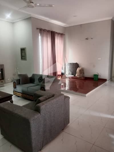 10 Marla fully furnished house