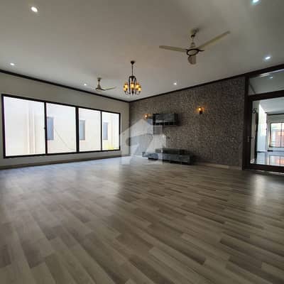 Buy A Centrally Located Prime Location 500 Square Yards House In DHA Phase 8