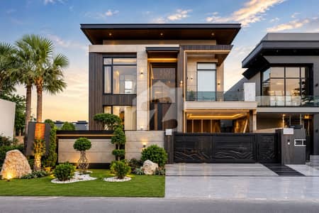 10 Marla Ultra Modern Design House Available For Sale