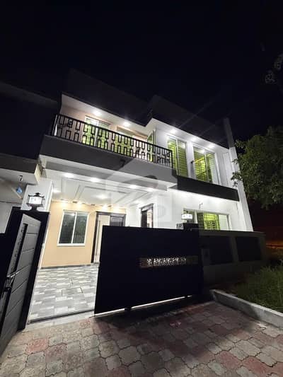 6 Marla Corner parkface house for Rent in behria enclave islamabad