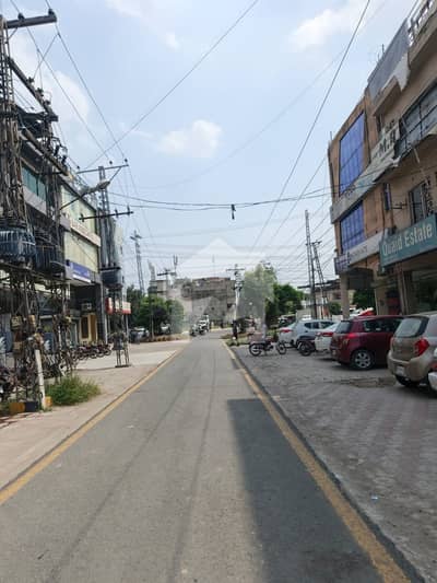 4 MARLA BRAND NEW BUILDING AVAILABLE FOR RENT IN DHA PHASE-1 MAIN GHAZI ROAD