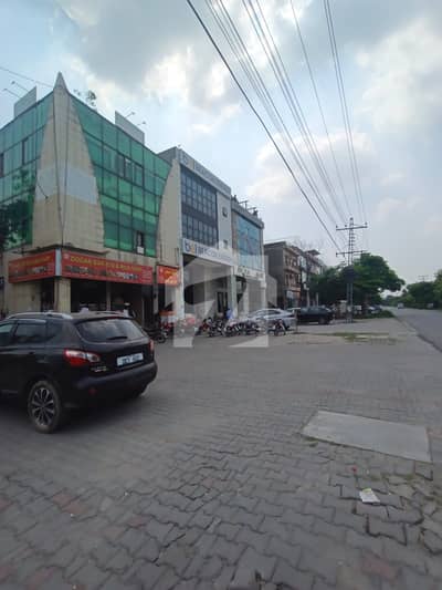 4 MARLA BRAND NEW BUILDING AVAILABLE FOR RENT IN DHA PHASE-4