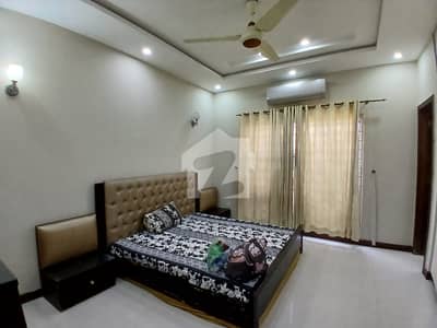 1 Bed Fully Furnished In Dha Phase 3 Near pakeges mall Lahore ideal location. video available hai.
