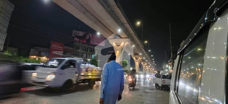راجا بازار راولپنڈی میں 9 کمروں کا 6 مرلہ عمارت 38.0 کروڑ میں برائے فروخت۔ راجا بازار راولپنڈی میں 9 کمروں کا 6 مرلہ عمارت 38.0 کروڑ میں برائے فروخت۔