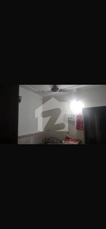 60 feet road 5 Marla used house available for sale