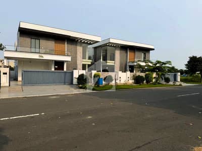 40 MARLA BRAND NEW LUXURY ULTRA MODERN DESIGN BUNGALOW FOR RENT