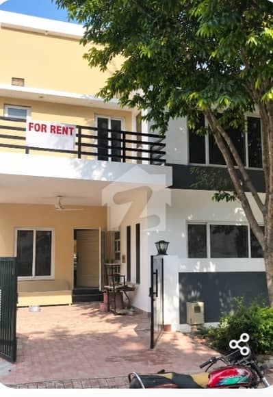 5 Marla House Ideally Situated In Bahria Enclave