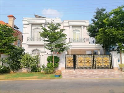 A Facing Park 1 Kanal House Is Up For Grabs In Central Park Housing Scheme