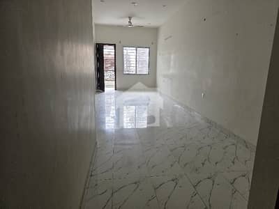 PECHS 3 BEDROOMS FIRST FLOOR APARTMENT