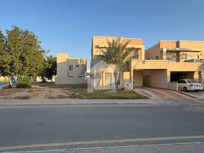 235 Sq Yd Corner Villa For Sale Precinct-31, Bahria Town Karachi Near Sports City Villas | 3 Bedrooms, Drawing, Dining, Closed Italian Kitchen & TV Lounge | Huge Greenbelt | Amenities Nearby | 15 Min Drive from Main Gate. 235 Sq Yd Corner Villa For Sale Precinct-31, Bahria Town Karachi Near Sports City Villas | 3 Bedrooms, Drawing, Dining, Closed Italian Kitchen & TV Lounge | Huge Greenbelt | Amenities Nearby | 15 Min Drive from Main Gate.