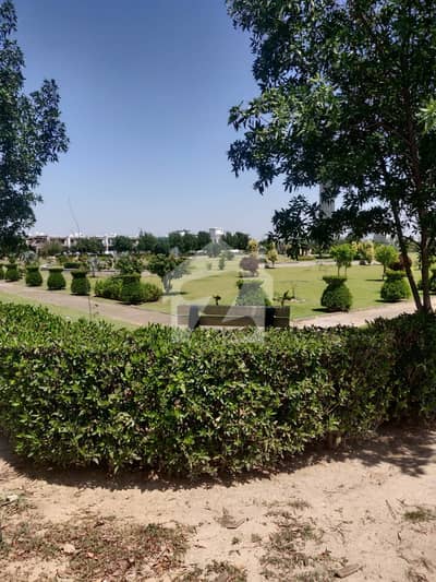 نیو لاہور سٹی فیز 3 ۔ بلاک سی نیو لاہور سٹی ۔ فیز 3,نیو لاهور سٹی,لاہور میں 5 مرلہ رہائشی پلاٹ 37.0 لاکھ میں برائے فروخت۔ نیو لاہور سٹی فیز 3 ۔ بلاک سی نیو لاہور سٹی ۔ فیز 3,نیو لاهور سٹی,لاہور میں 5 مرلہ رہائشی پلاٹ 37.0 لاکھ میں برائے فروخت۔