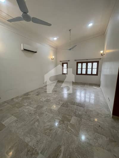Bungalow For Rent Block. 5 Clifton