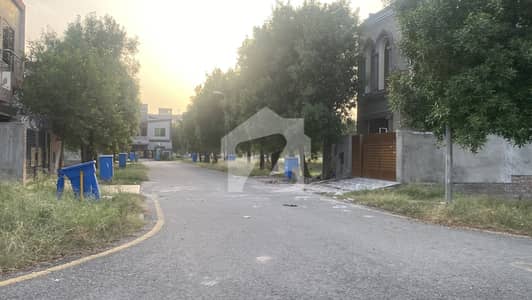 5 marla plot 5 marla plot