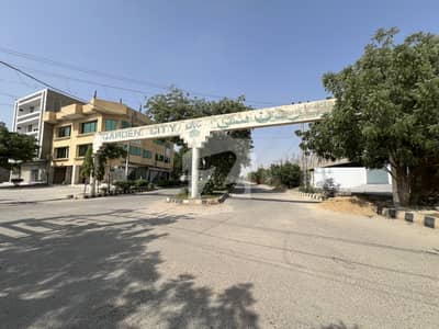 400 Sq Yrd Single Belt Plot Available for Sell in Garden city Block /B