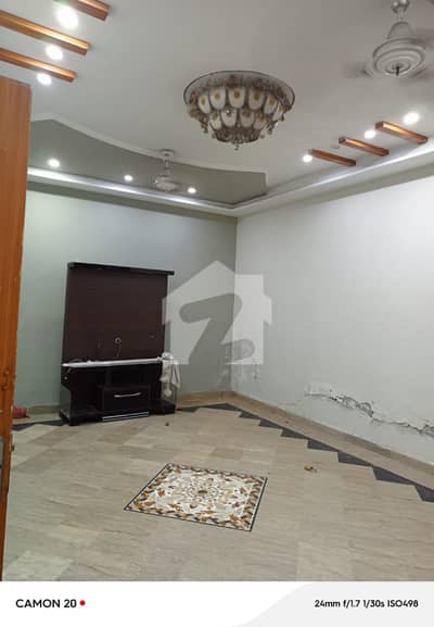 Lower portion for rent at the prime location in guldasht town a block