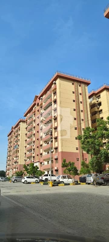 3 Bed West Open Compound Facing Flat For Sale In Askari-5 Sector F, Malir Cantt