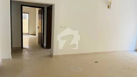 17-Marla 5-Bedroom'S Tile Flooring ( Brigadier House ) For Sale| Askari 10 Lahore Cantt