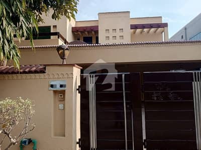 DHA phase 3 kanal upper lower lock for rent it's having