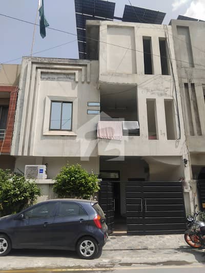 فیروزپور روڈ لاہور میں 4 کمروں کا 5 مرلہ مکان 1.38 کروڑ میں برائے فروخت۔