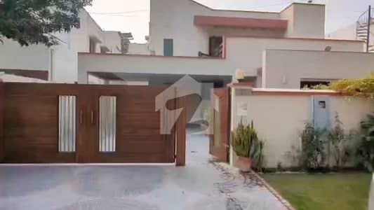20 Marla Luxury House For Rent PAF Falcon Near CBD Lahore | 6 Beds | Prime Location