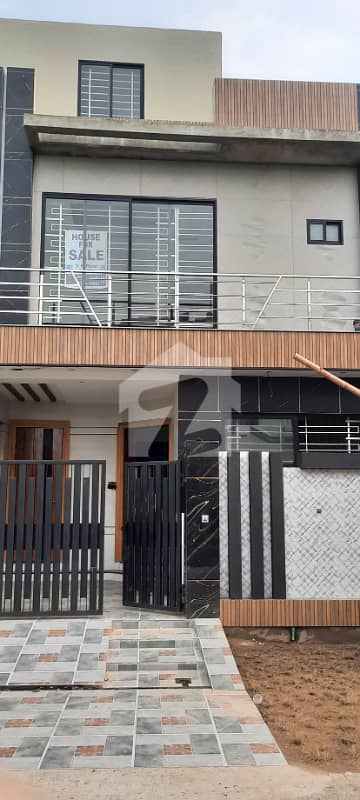 4 Marla Brand New Modern Design House Available For Sale 4 Marla Brand New Modern Design House Available For Sale