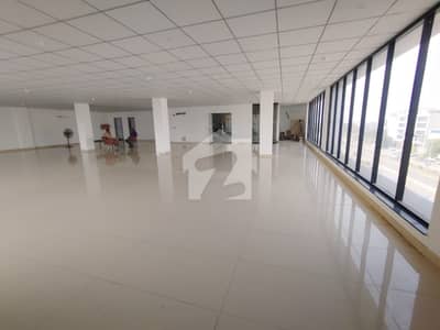 8 MARLA BRAND NEW FLOOR FOR RENT IN DHA PHASE 8 ON TOP LOCATION