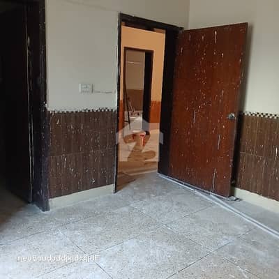 2 Beds Drawing Lower Portion For Rent