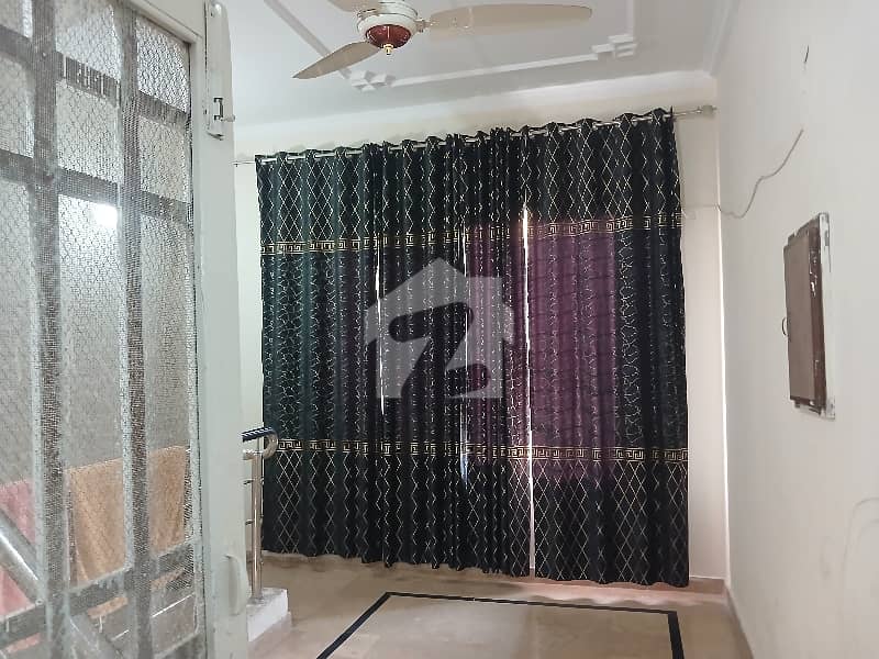 مصطفیٰ ٹاؤن لاہور میں 6 مرلہ Studio بالائی پورشن 62.0 ہزار میں کرایہ پر دستیاب ہے۔ مصطفیٰ ٹاؤن لاہور میں 6 مرلہ Studio بالائی پورشن 62.0 ہزار میں کرایہ پر دستیاب ہے۔