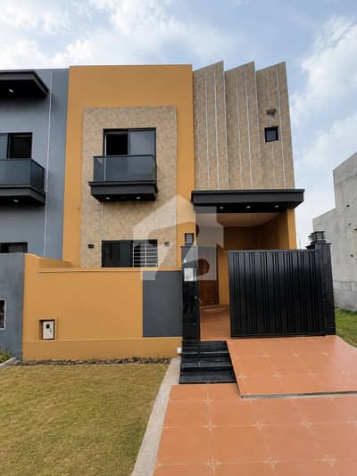 Brand-New Modern 5 Marla House For Sale In Paragon City | Ideal Family House