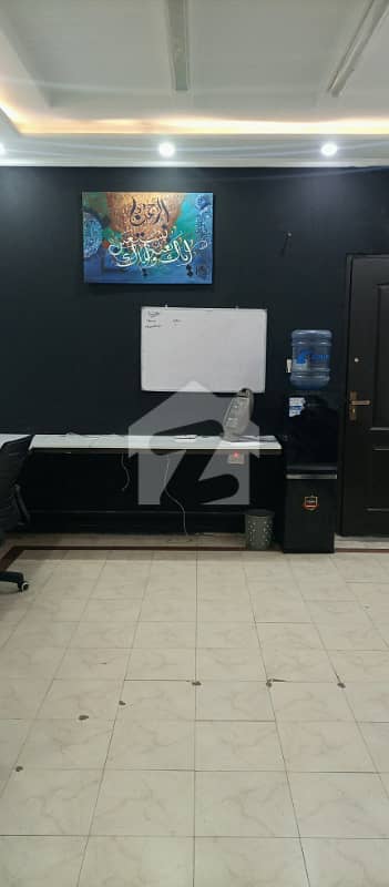 425 square feet office for Rent 425 square feet office for Rent